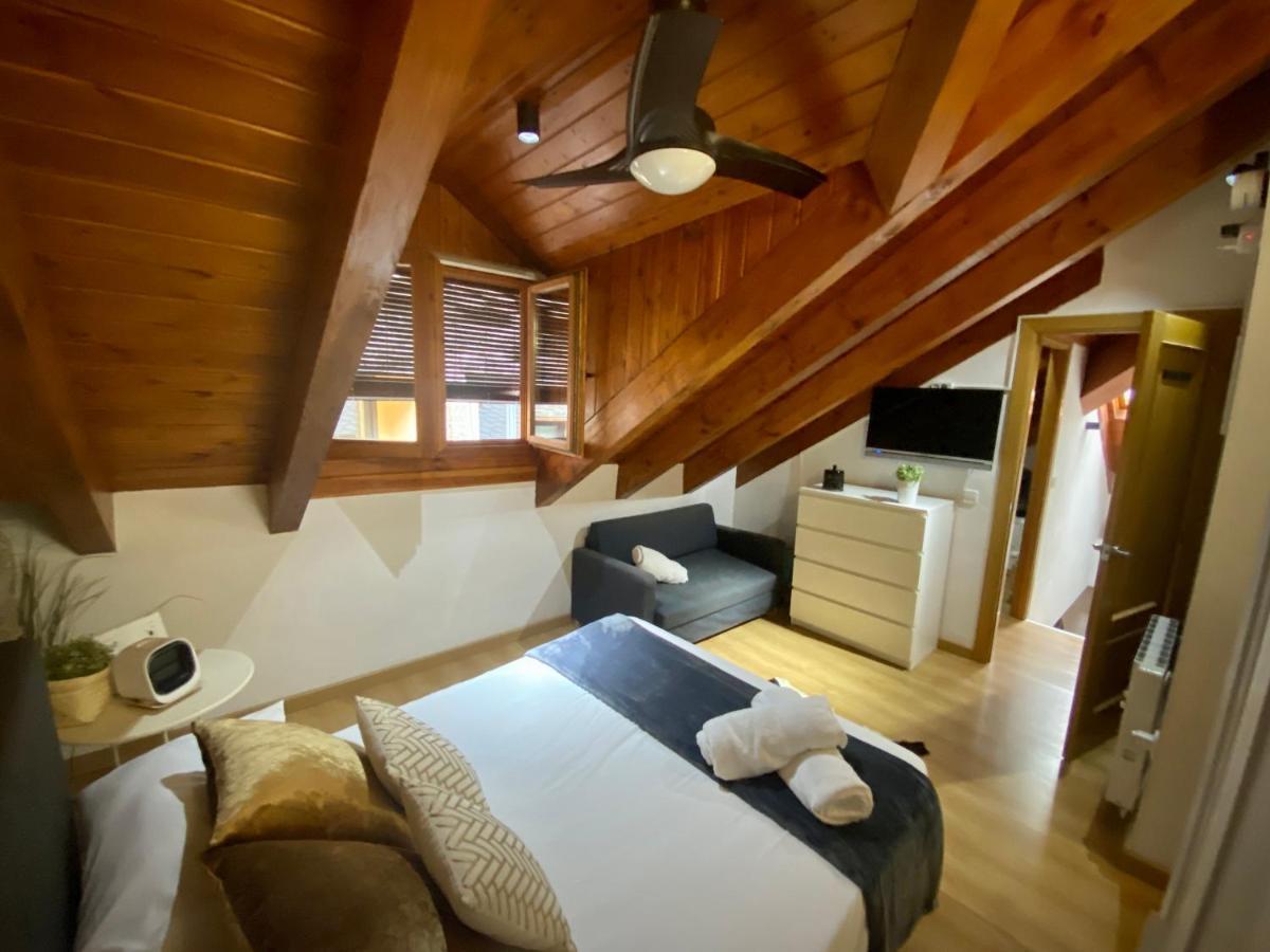 Cal Domenec Rialp - Duplex Con Encanto - Se Admiten Mascotas Exterior photo